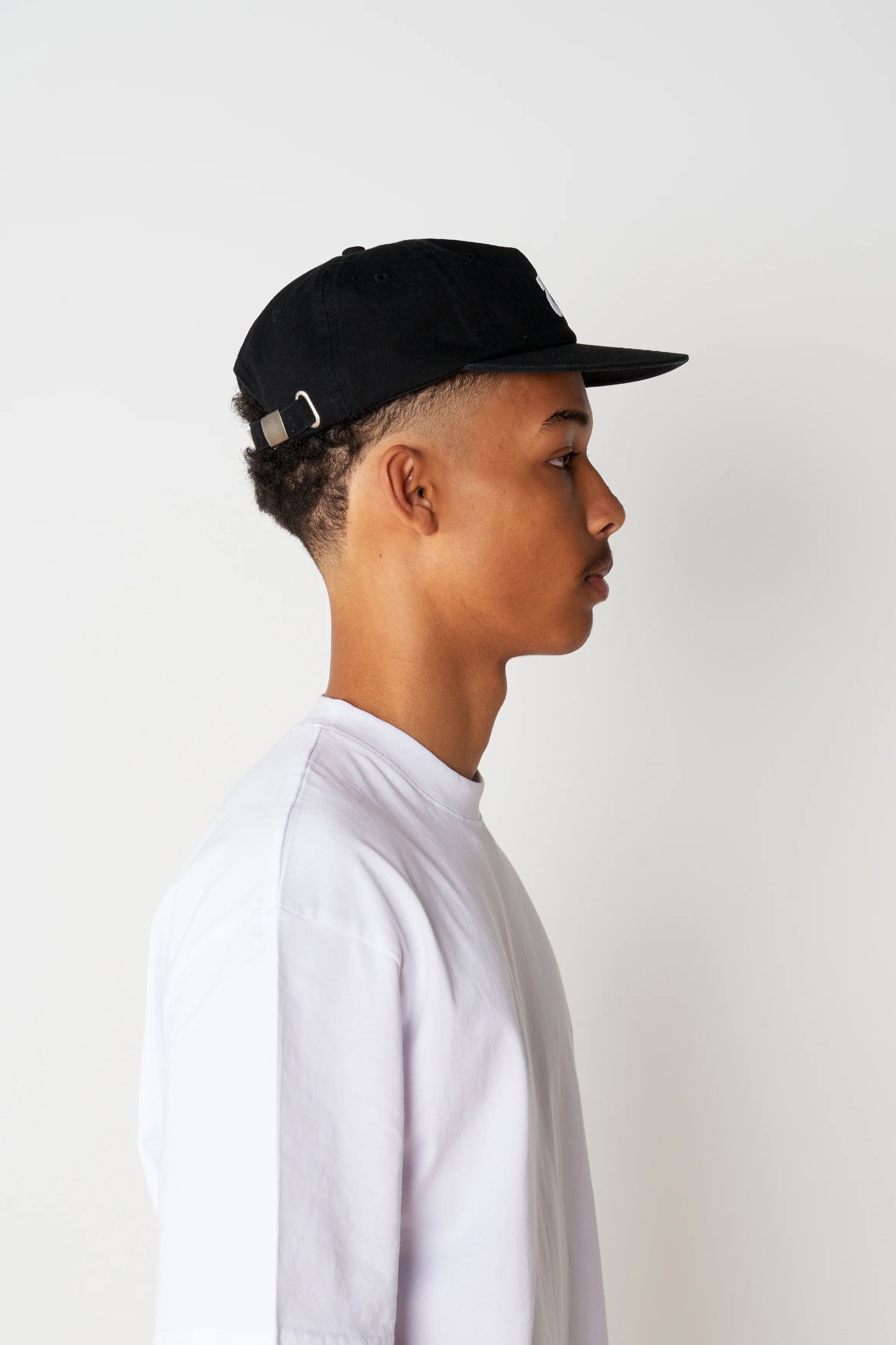 5 Star Cap - Black - Image 4