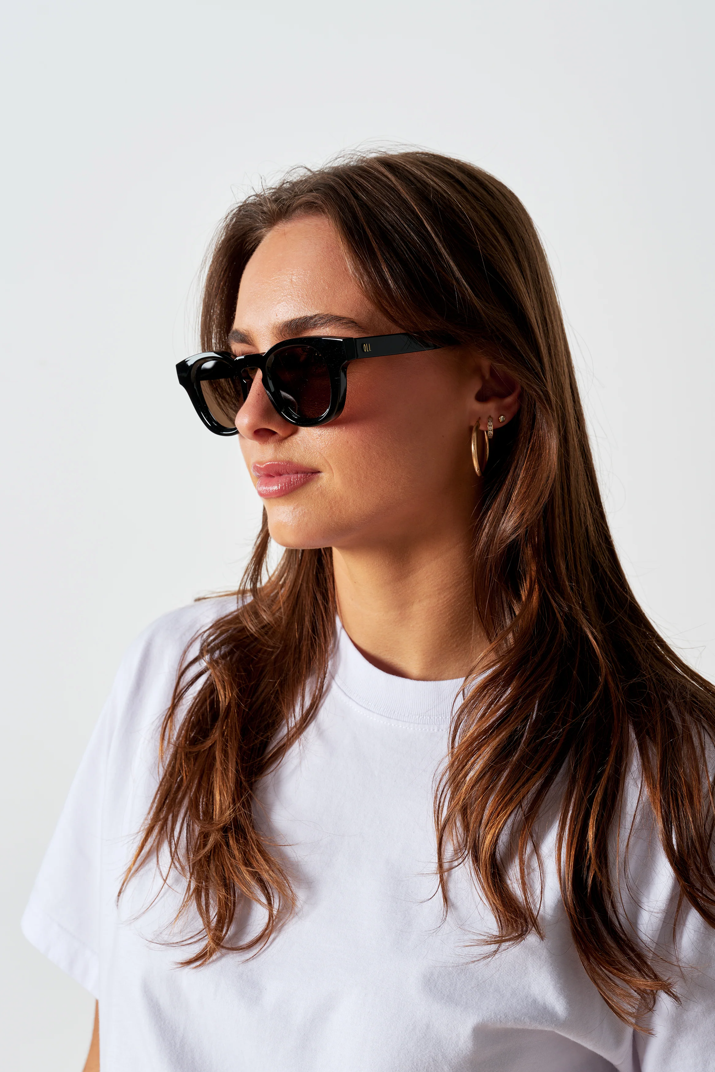 Classic Frame - Black - Image 6
