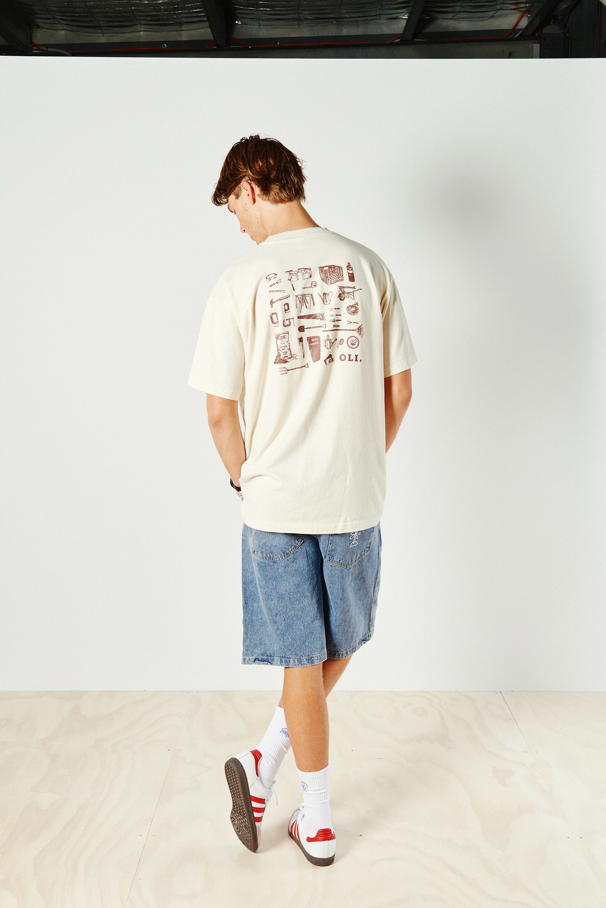 Garden Shed Back Print T - Butter - Image 5