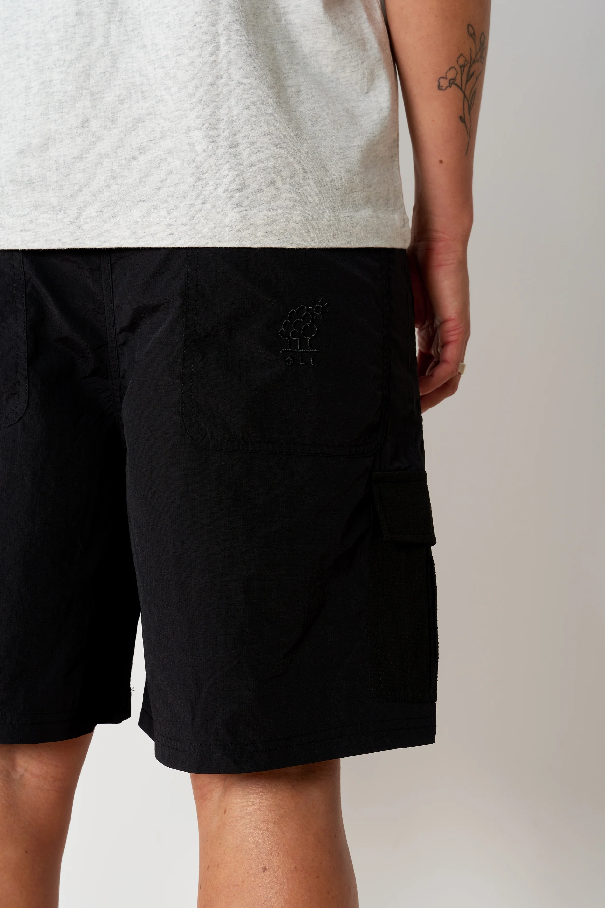 Outside Short - Black - Image 4