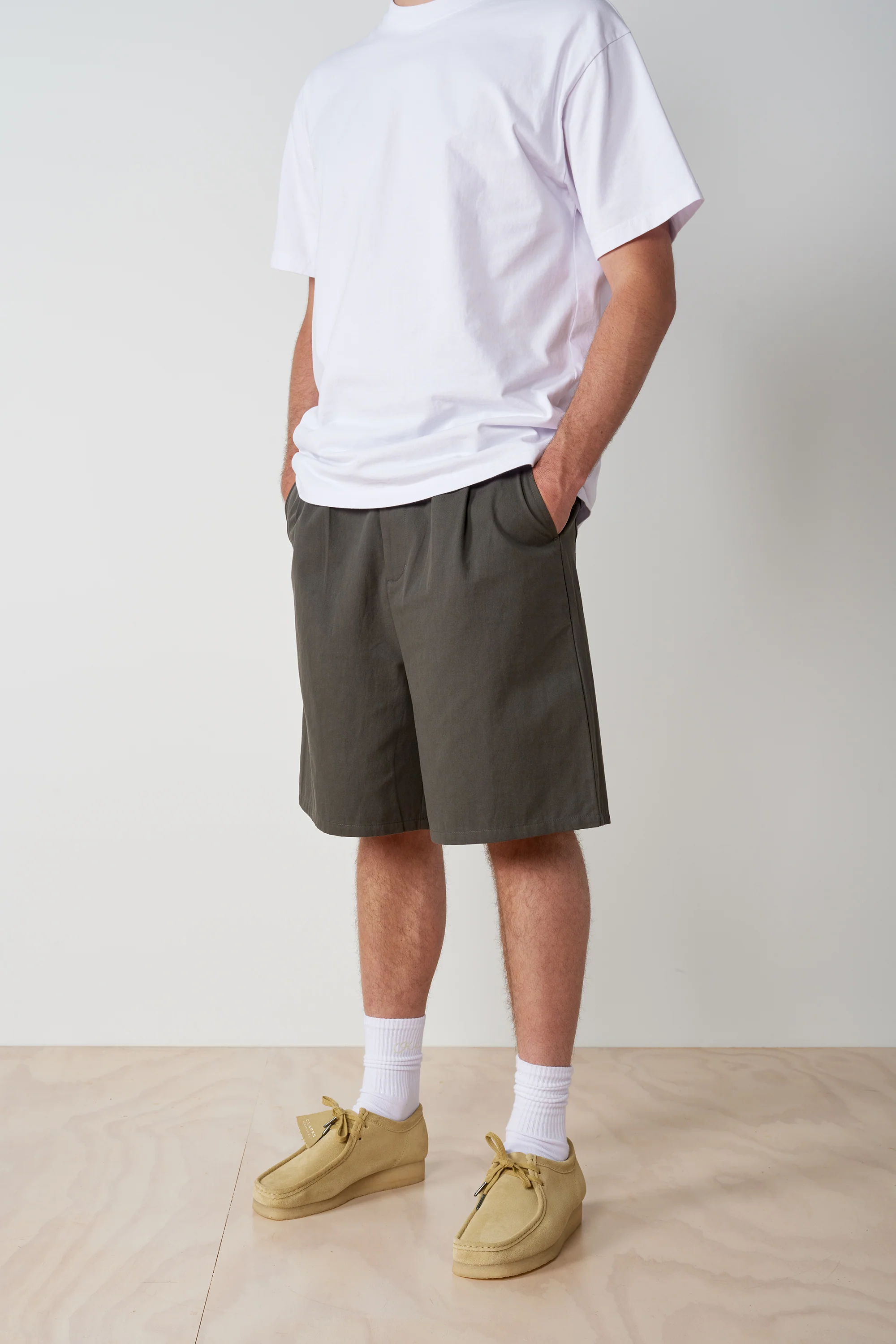 Original Pleated Short - Grey - Image 6
