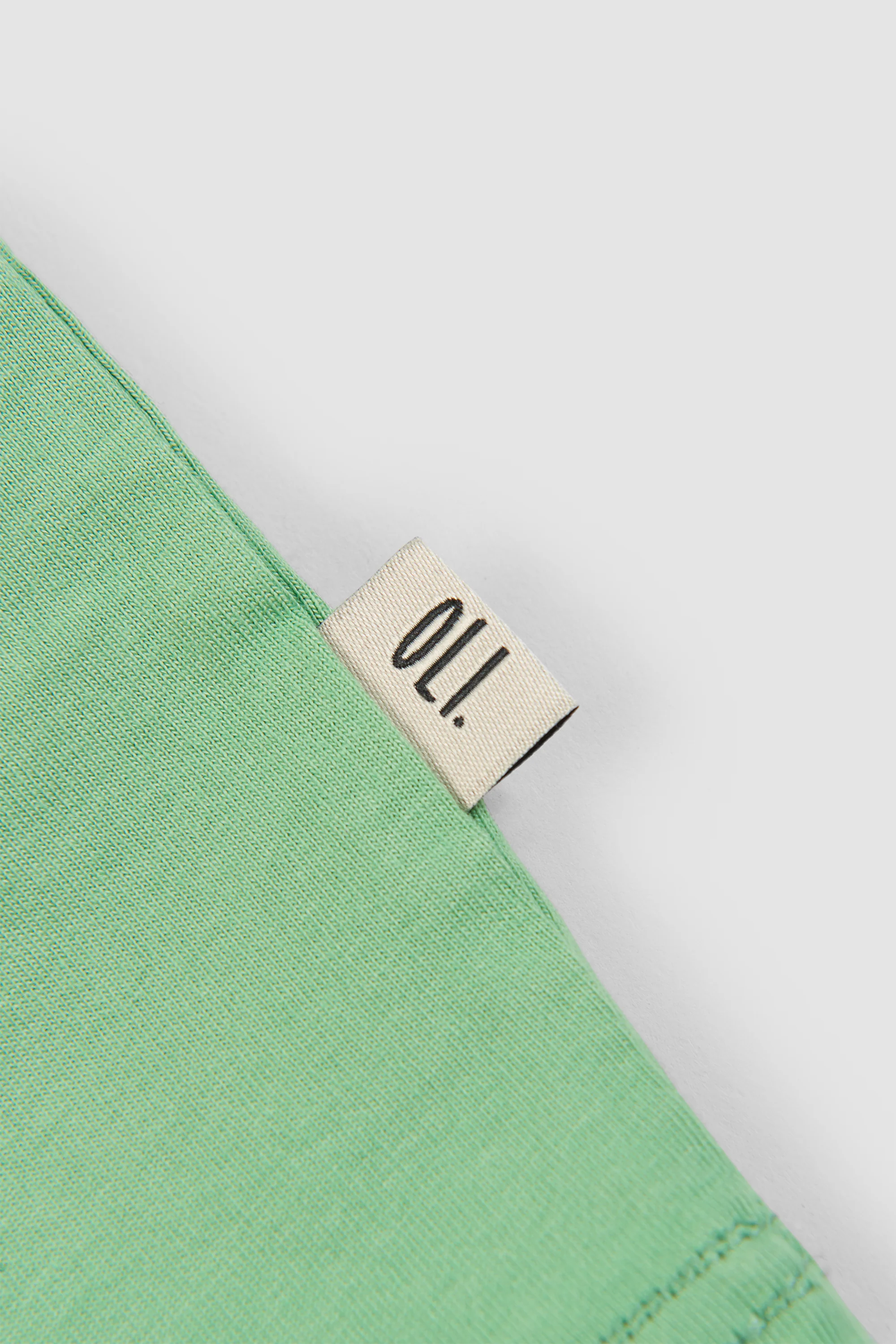 Staple Logo T - Apple - Image 4