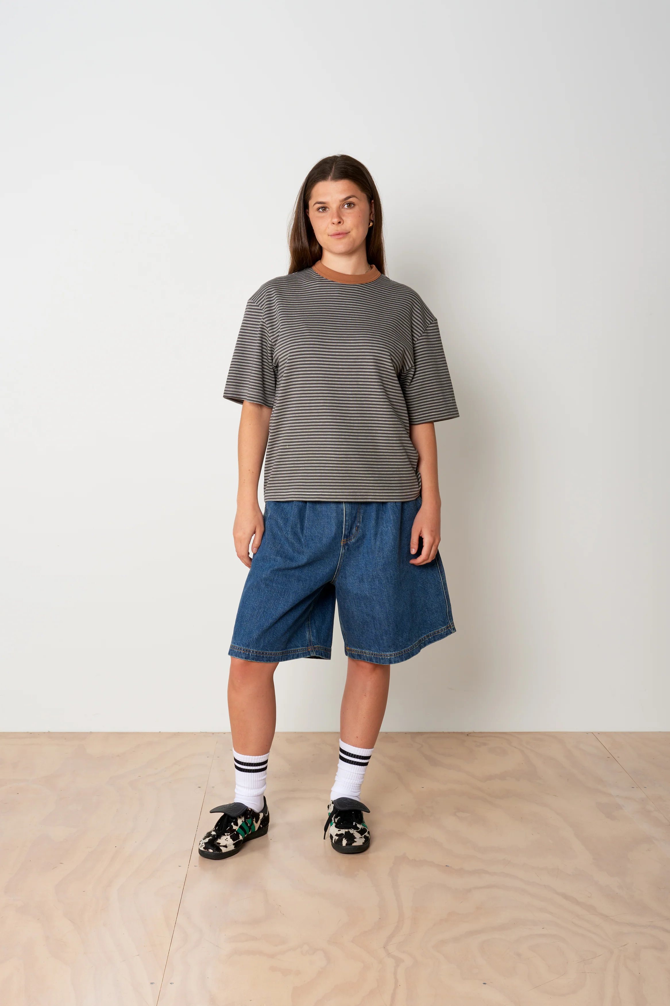 Stripe T - Smoke - Image 7