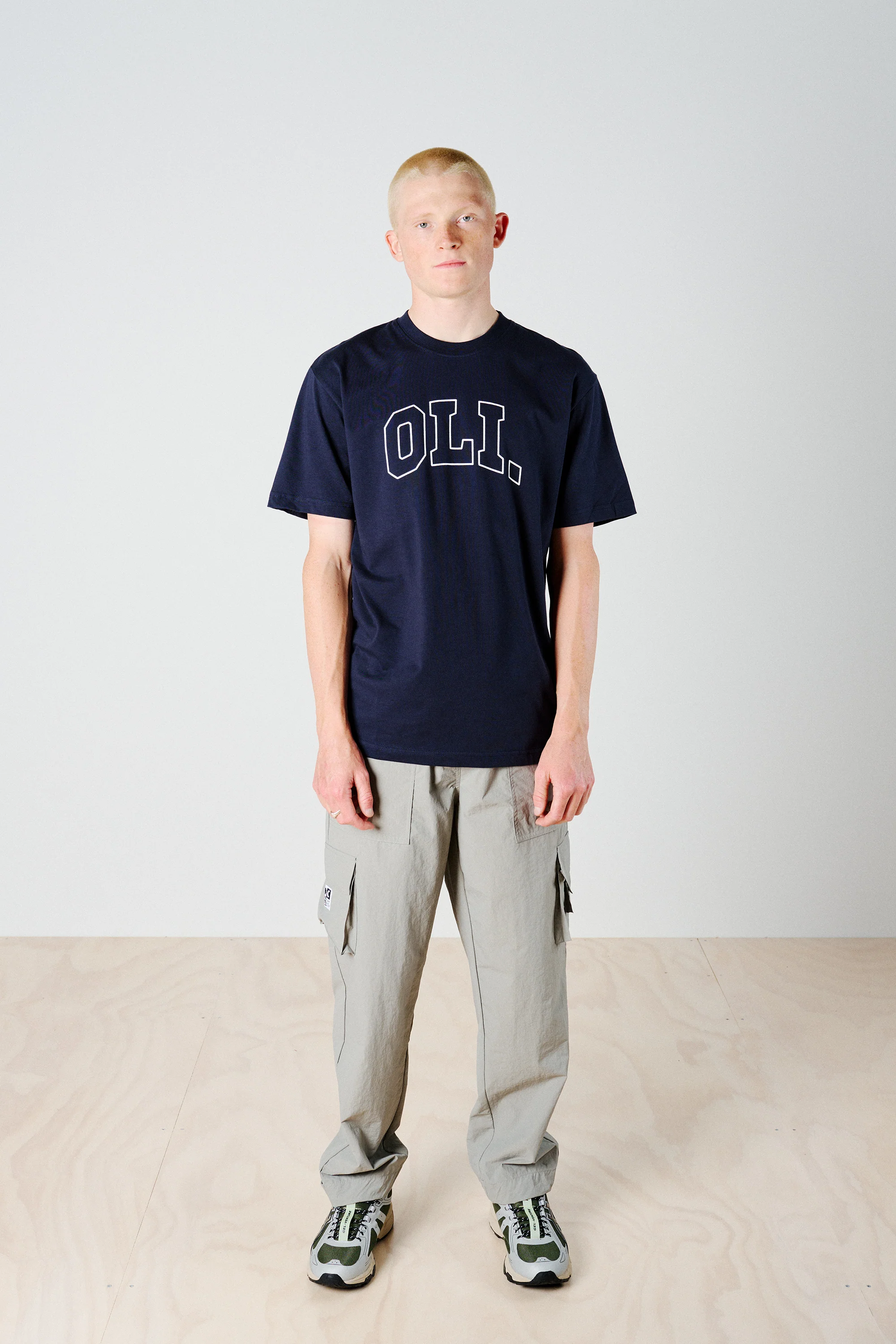 University T - Navy - Image 3
