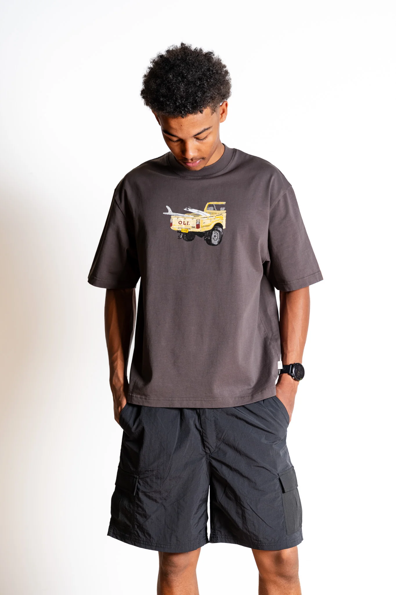 Ute T - Coal - Image 3
